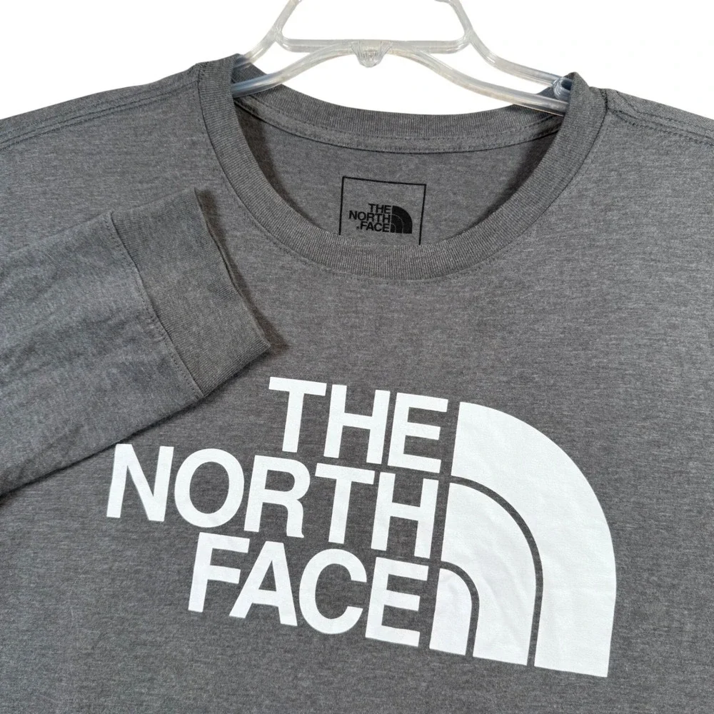 The North Face Long Sleeve T-Shirt Mens Large Grey Graphic Logo Crew‎ Neck Tee